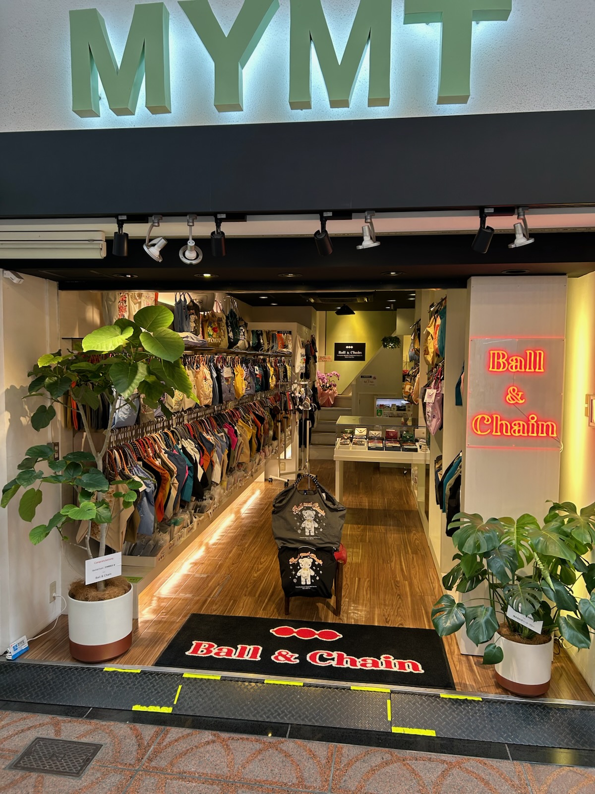 MYMT CLOTHING